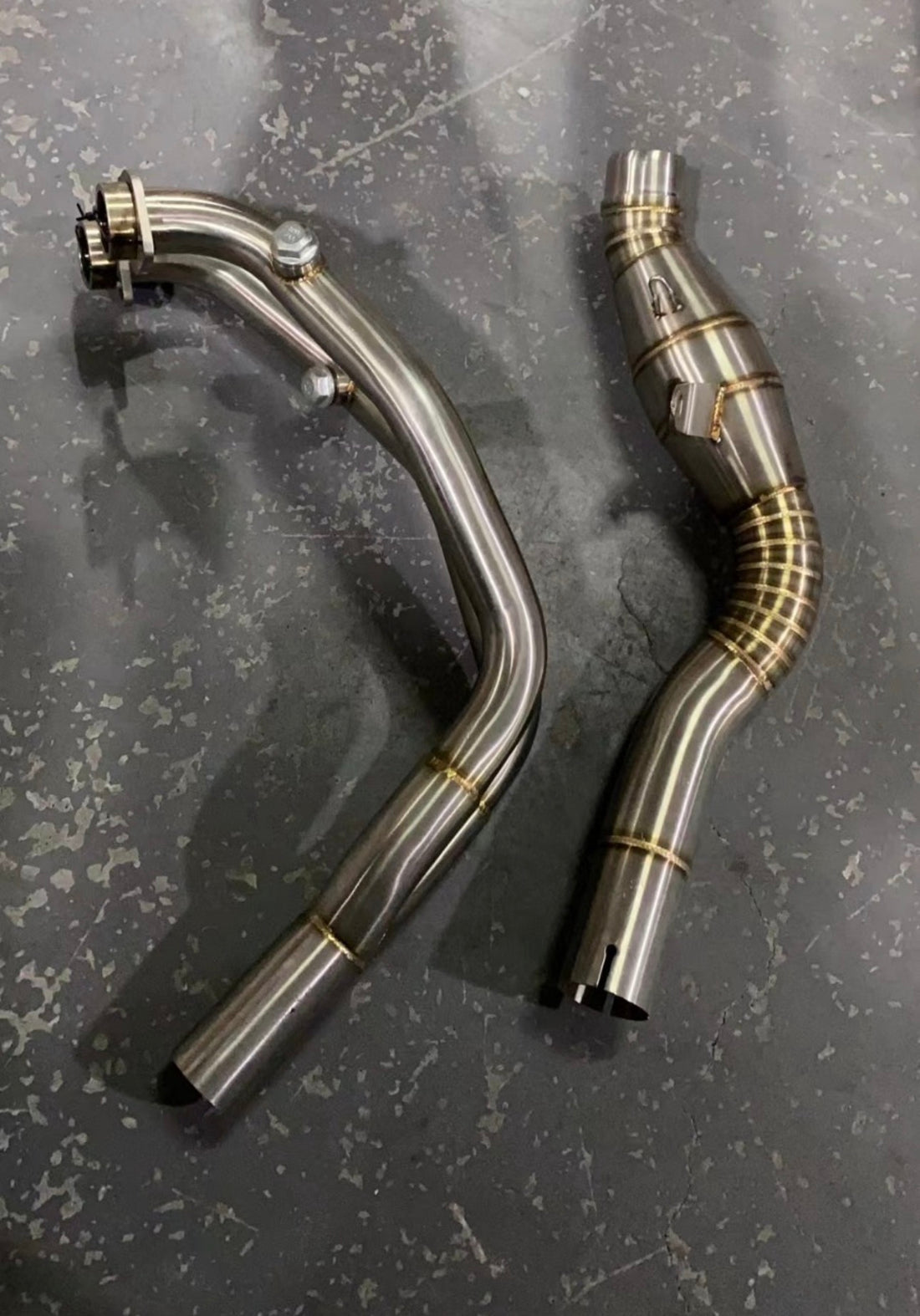 Manifolds Benelli Leoncino 500