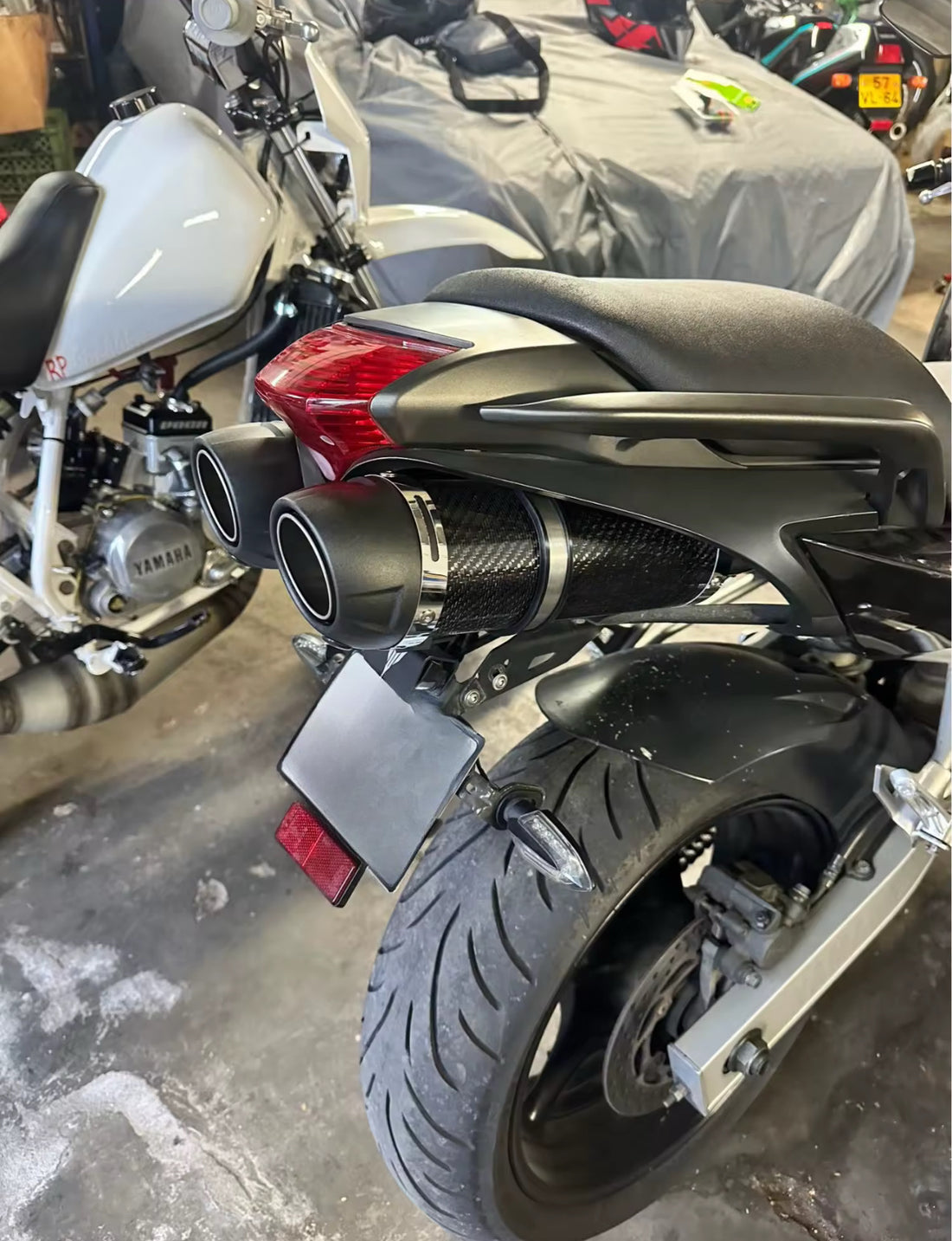 Link Pipe + Exhaust Tips for Yamaha FZ6 (2004-2011)